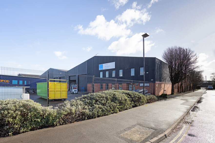 Vulcan Rd, Sheffield for lease - Primary Photo - Image 1 of 6