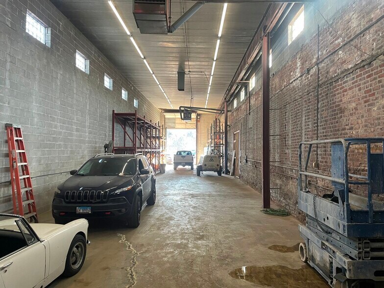 1432 Kilpatrick Ave, Chicago, IL à louer - Photo du bâtiment - Image 2 de 3