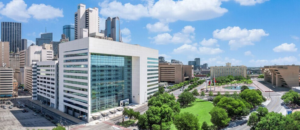 1301 Young St, Dallas, TX à louer - Photo du bâtiment - Image 2 de 23