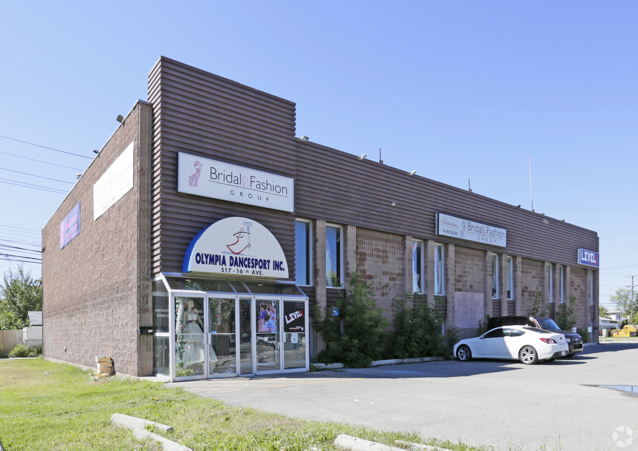 517 16 Ave NE, Calgary, AB for sale Primary Photo- Image 1 of 1