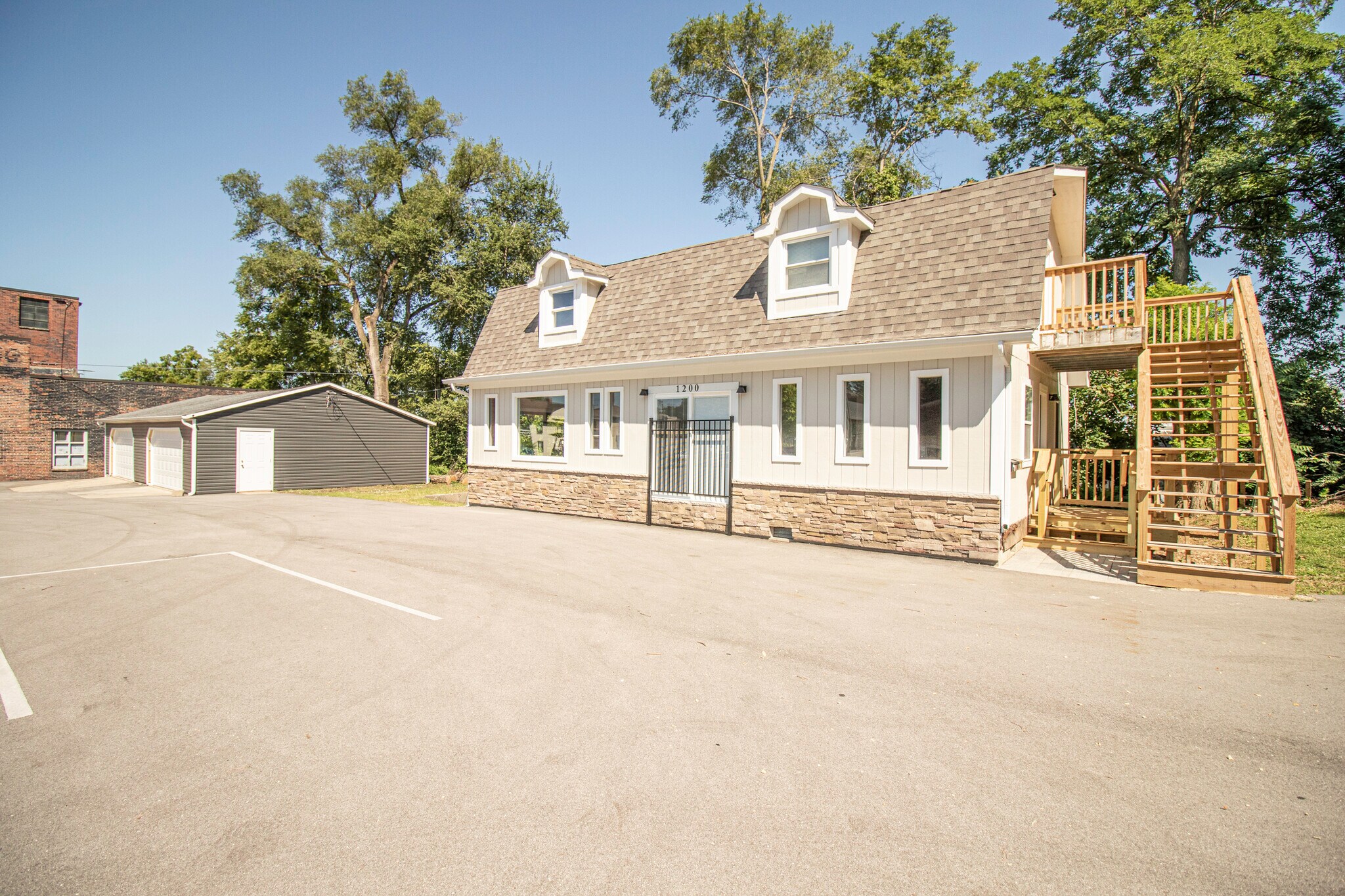 1200 Main St, Lafayette, IN for lease Primary Photo- Image 1 of 19