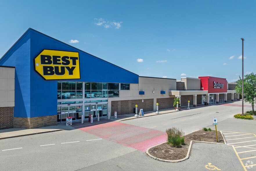 325-615 E Palatine Rd, Arlington Heights, IL for lease - Building Photo - Image 2 of 13