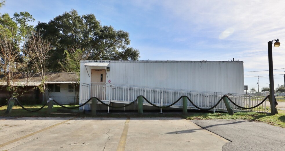  in Jacksonville, FL for sale - Building Photo - Image 1 of 1