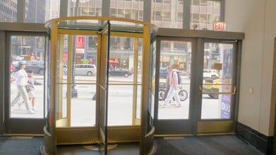180 N Michigan Ave, Chicago, IL for lease - Commercial Listing Video 