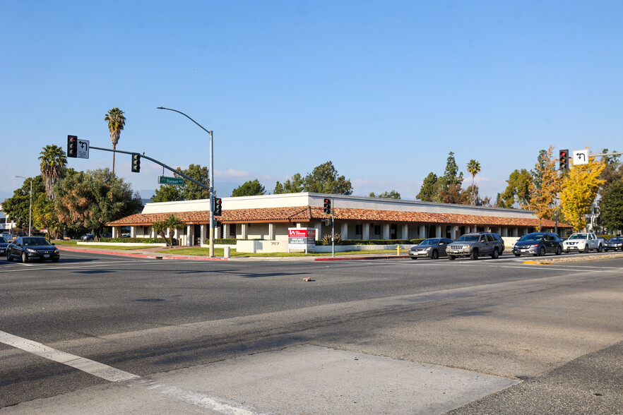 767 S Sunset Ave, West Covina, CA for lease - Building Photo - Image 1 of 11