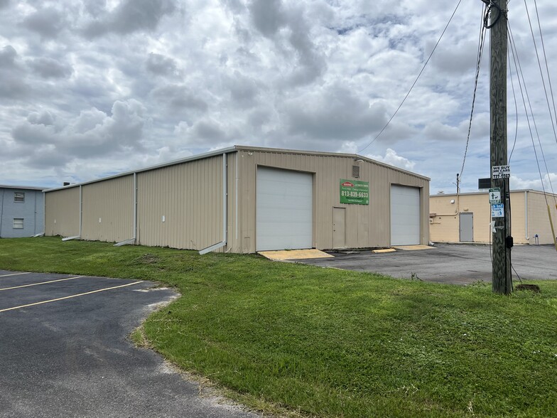 6002 S Dale Mabry Hwy, Tampa, FL for lease - Building Photo - Image 3 of 14