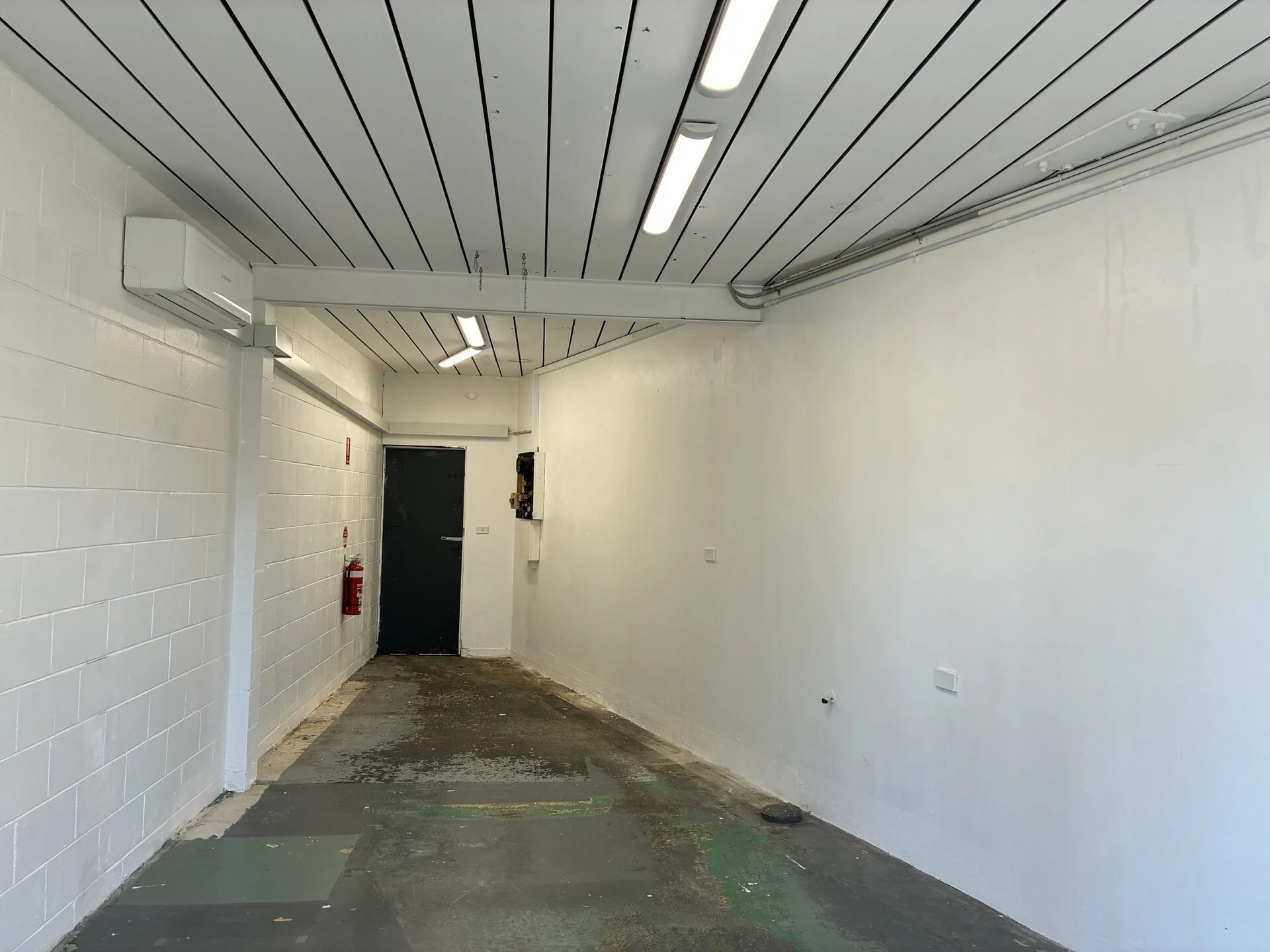 142 Wyong Rd, Killarney Vale à louer Photo intérieure- Image 1 de 3