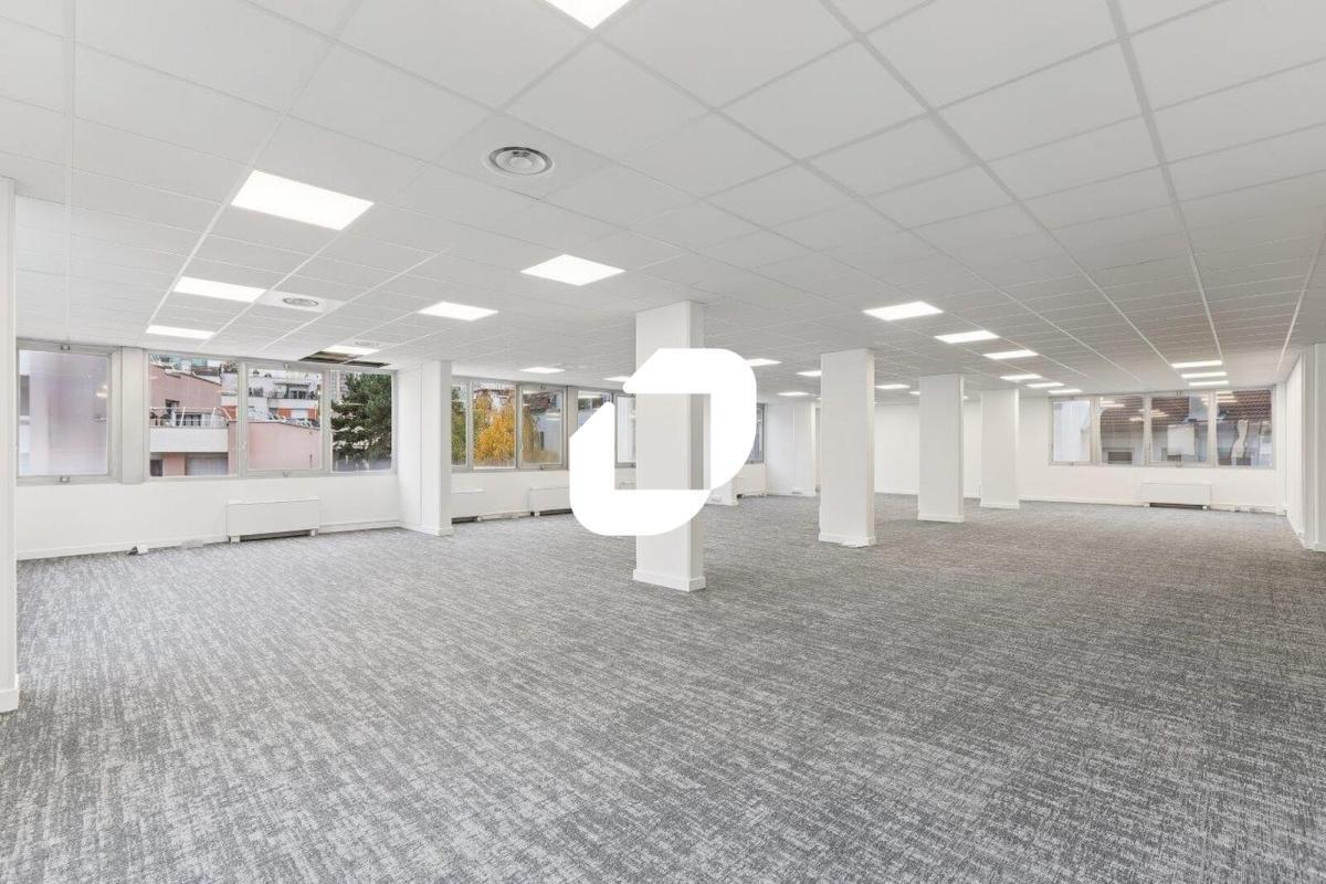 167-169 Rue Du Chevaleret, Paris for lease Interior Photo- Image 1 of 18