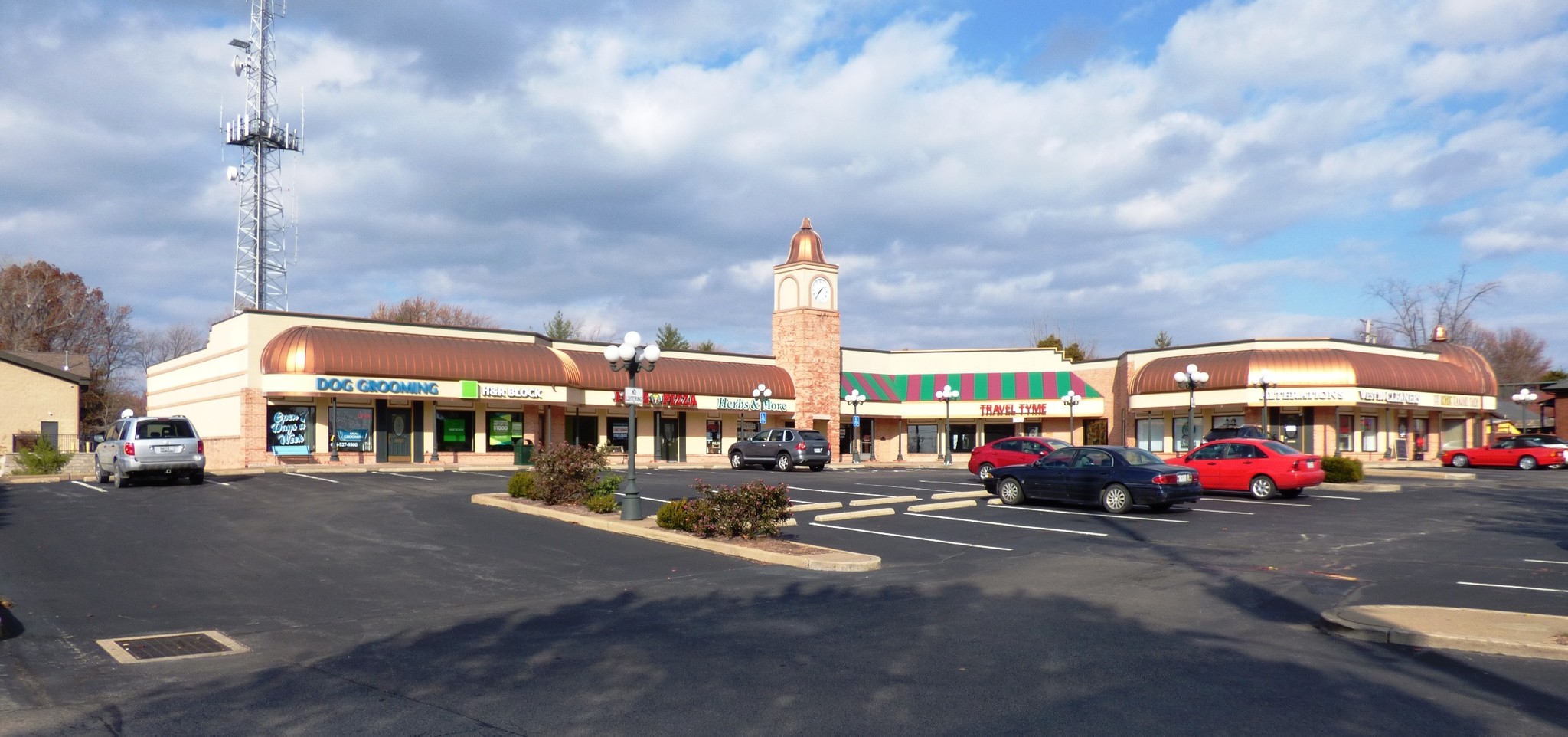 16013-16027 Manchester Rd, Ellisville, MO for sale Building Photo- Image 1 of 1