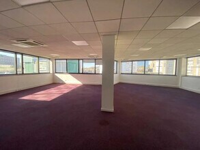 Office in Bagnolet for lease Interior Photo- Image 2 of 7