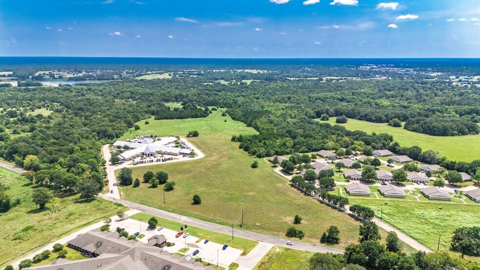 83 ac Stillhouse Rd, Paris, TX à vendre - Photo du bâtiment - Image 3 de 29