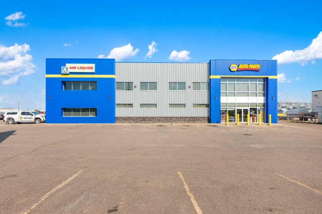 More details for 5267 67 Av, Lloydminster, AB - Industrial for Lease