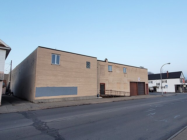 714-718 Hertel Ave, Buffalo, NY à louer Photo principale- Image 1 de 3
