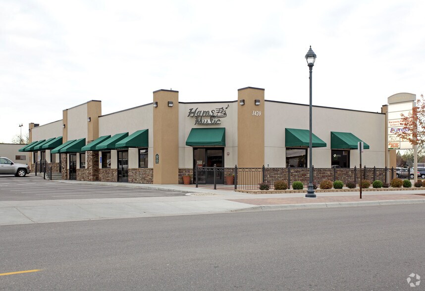 1420 W St Germain St, Saint Cloud, MN à louer - Photo du bâtiment - Image 2 de 5