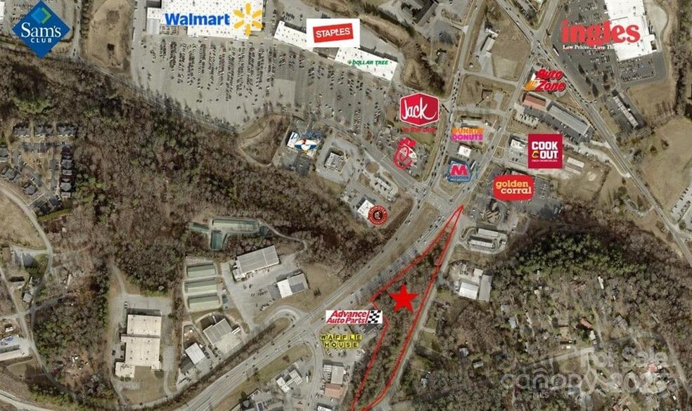 U.S. 64 East I-26 Rd, Hendersonville, NC à vendre - Photo du bâtiment - Image 1 de 5