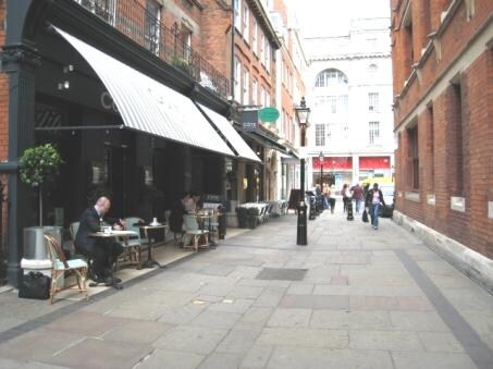 47 Kensington Ct, Londres à louer Photo principale- Image 1 de 9