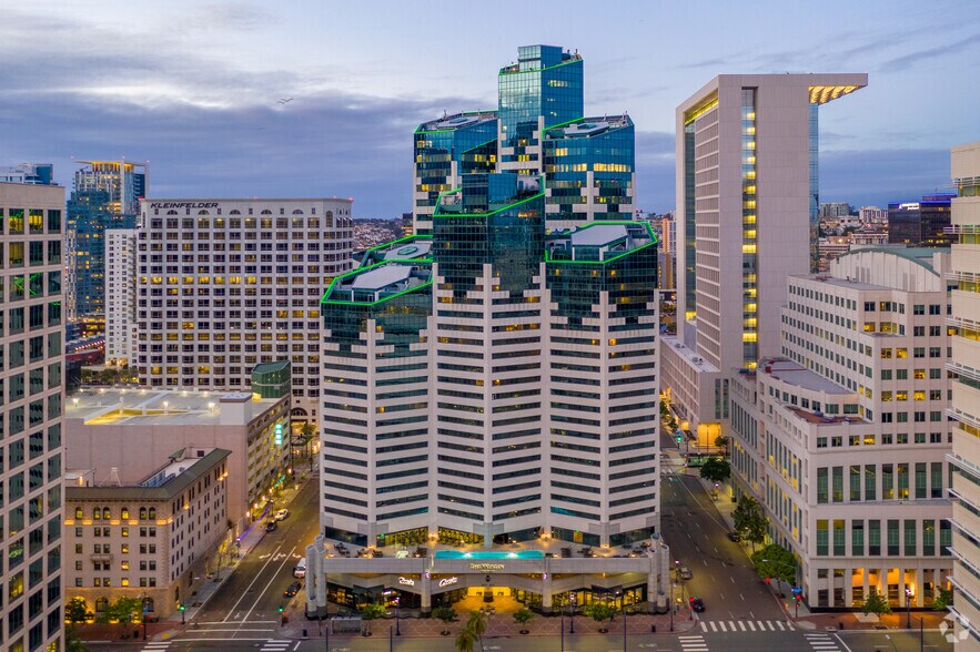 402 W Broadway, San Diego, CA à louer - Photo du bâtiment - Image 3 de 13