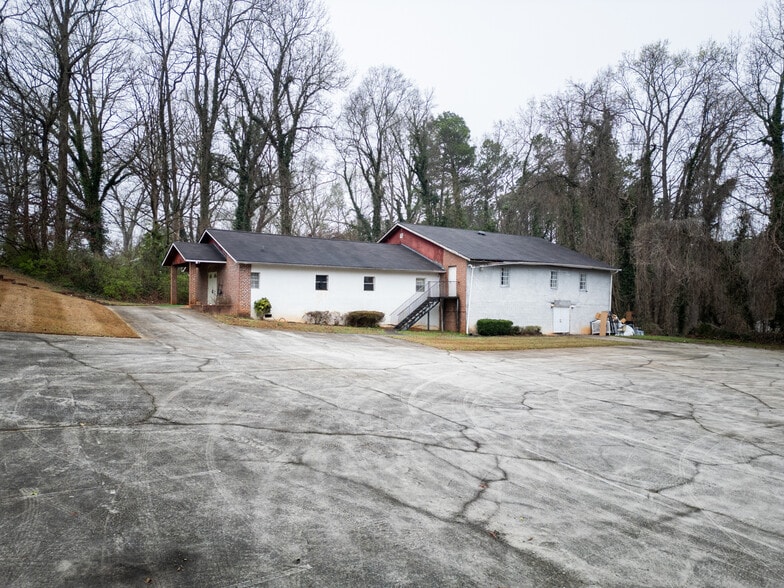 2766 White Oak Dr, Decatur, GA à vendre - Photo du bâtiment - Image 3 de 87