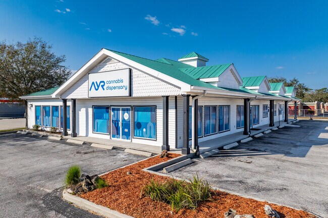 Plus de détails pour 41680 Us Highway 19 N, Tarpon Springs, FL - Commerce de détail à vendre