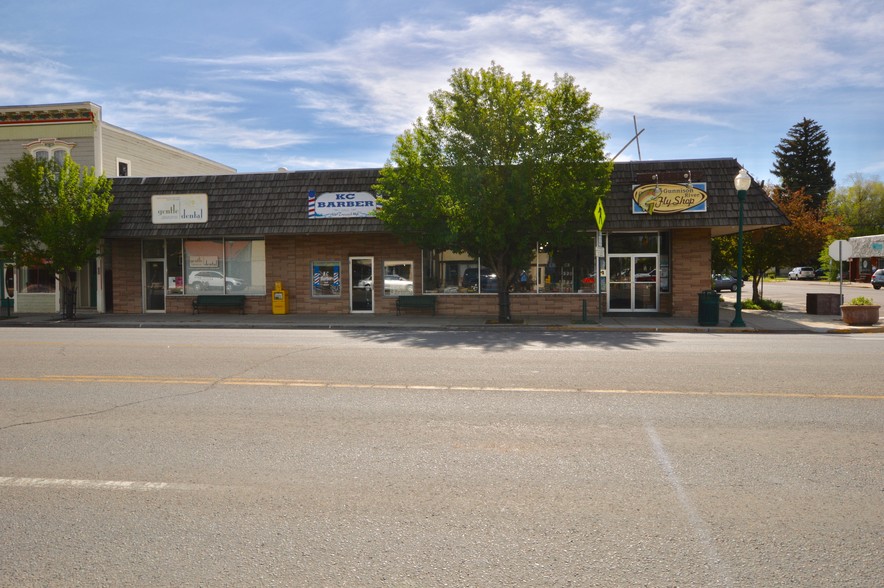 300 N Main St, Gunnison, CO à vendre - Photo du bâtiment - Image 1 de 1