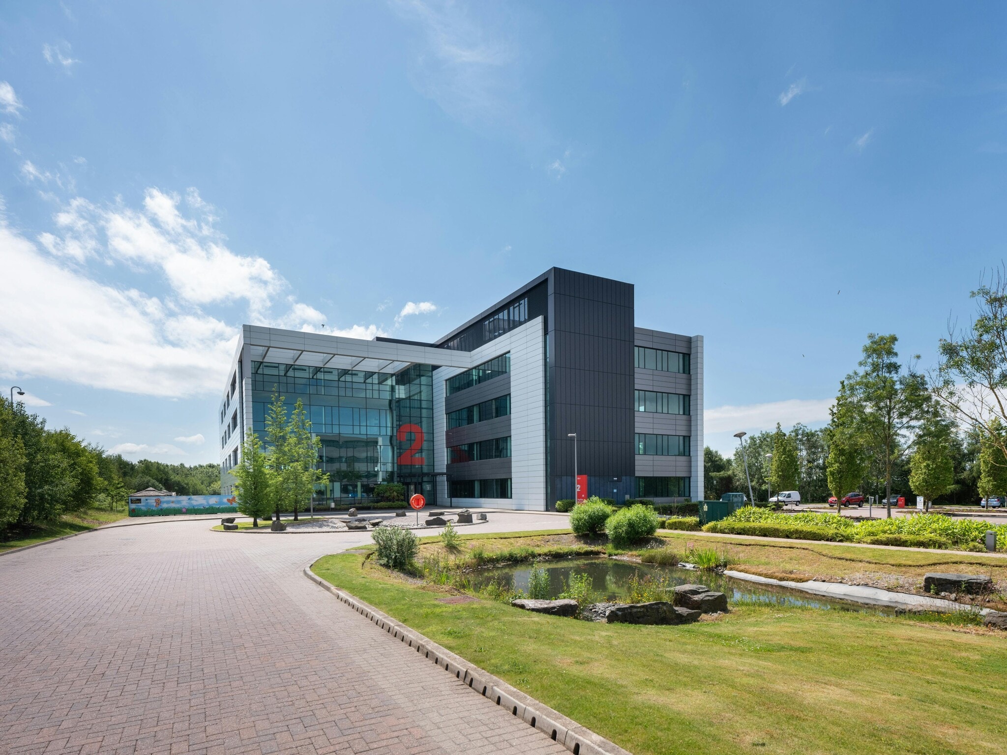 Parklands Ave, Holytown for lease Building Photo- Image 1 of 10