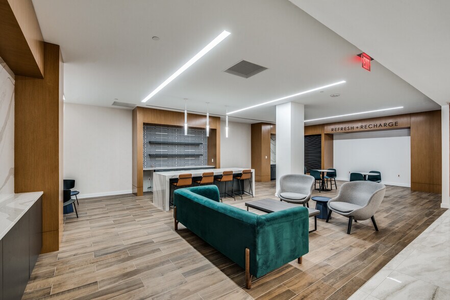 1212 Corporate Dr, Irving, TX à louer - Photo intérieure - Image 2 de 14