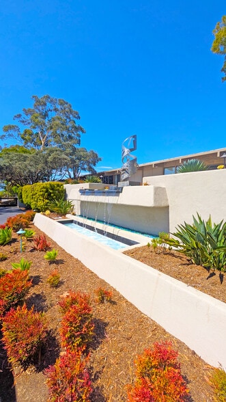 800 Miramonte Dr, Santa Barbara, CA à louer - Photo du bâtiment - Image 3 de 23