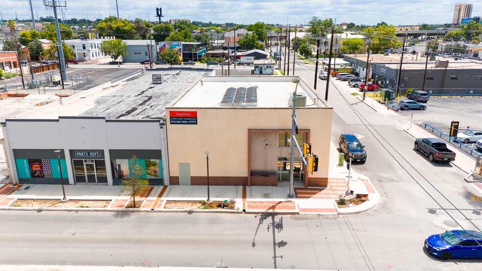 800 Broadway St, San Antonio, TX à vendre - Photo du bâtiment - Image 1 de 18