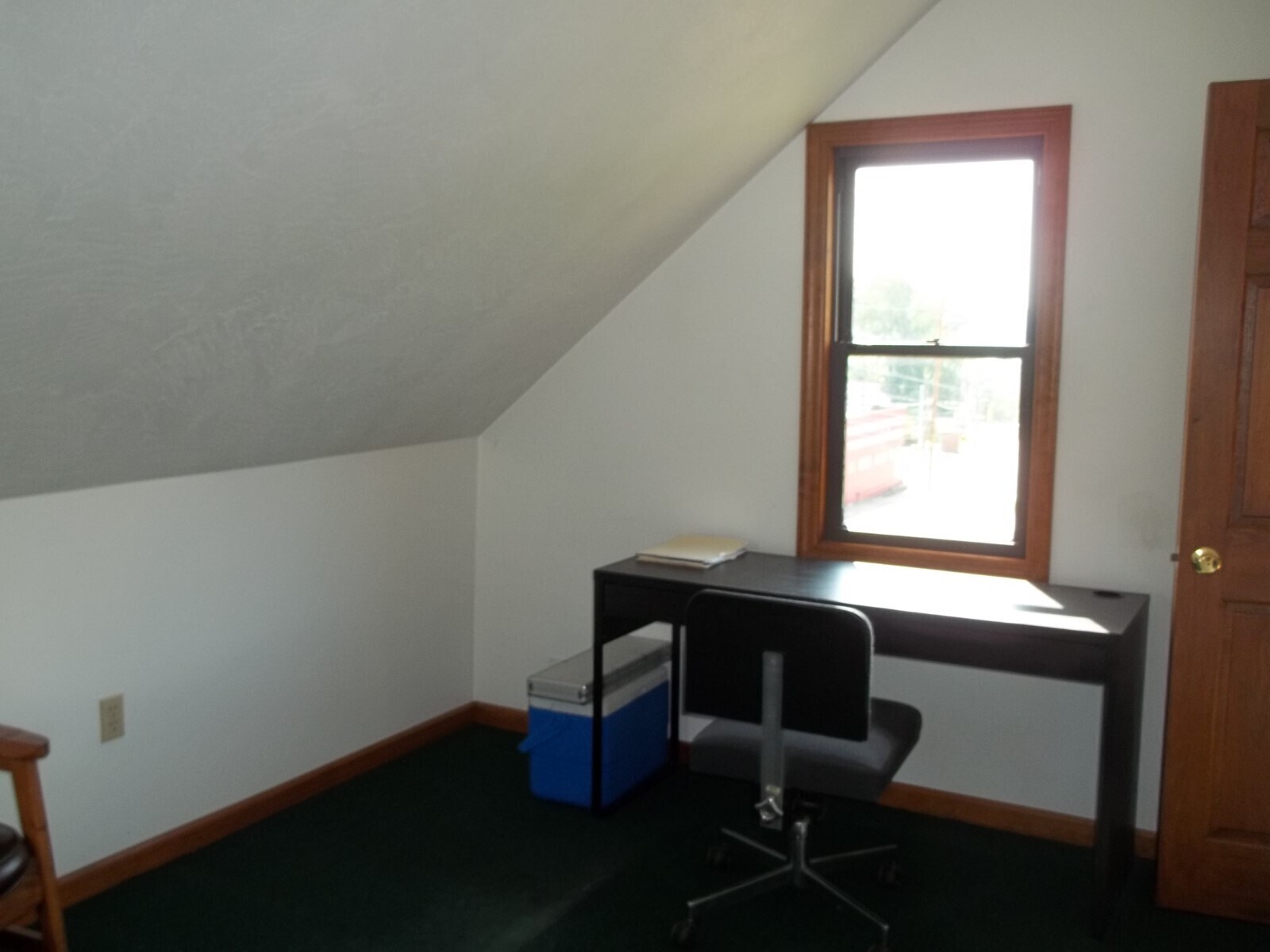 8306 Ohio River Blvd, Pittsburgh, PA à vendre Photo intérieure- Image 1 de 1