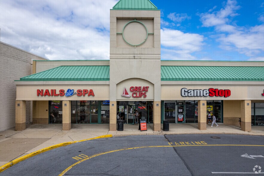 2601-2631 Macarthur Rd, Whitehall, PA à louer - Photo du bâtiment - Image 2 de 21