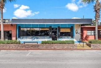 Plus de détails pour 227 E Main St, Tavares, FL - Commerce de détail à vendre
