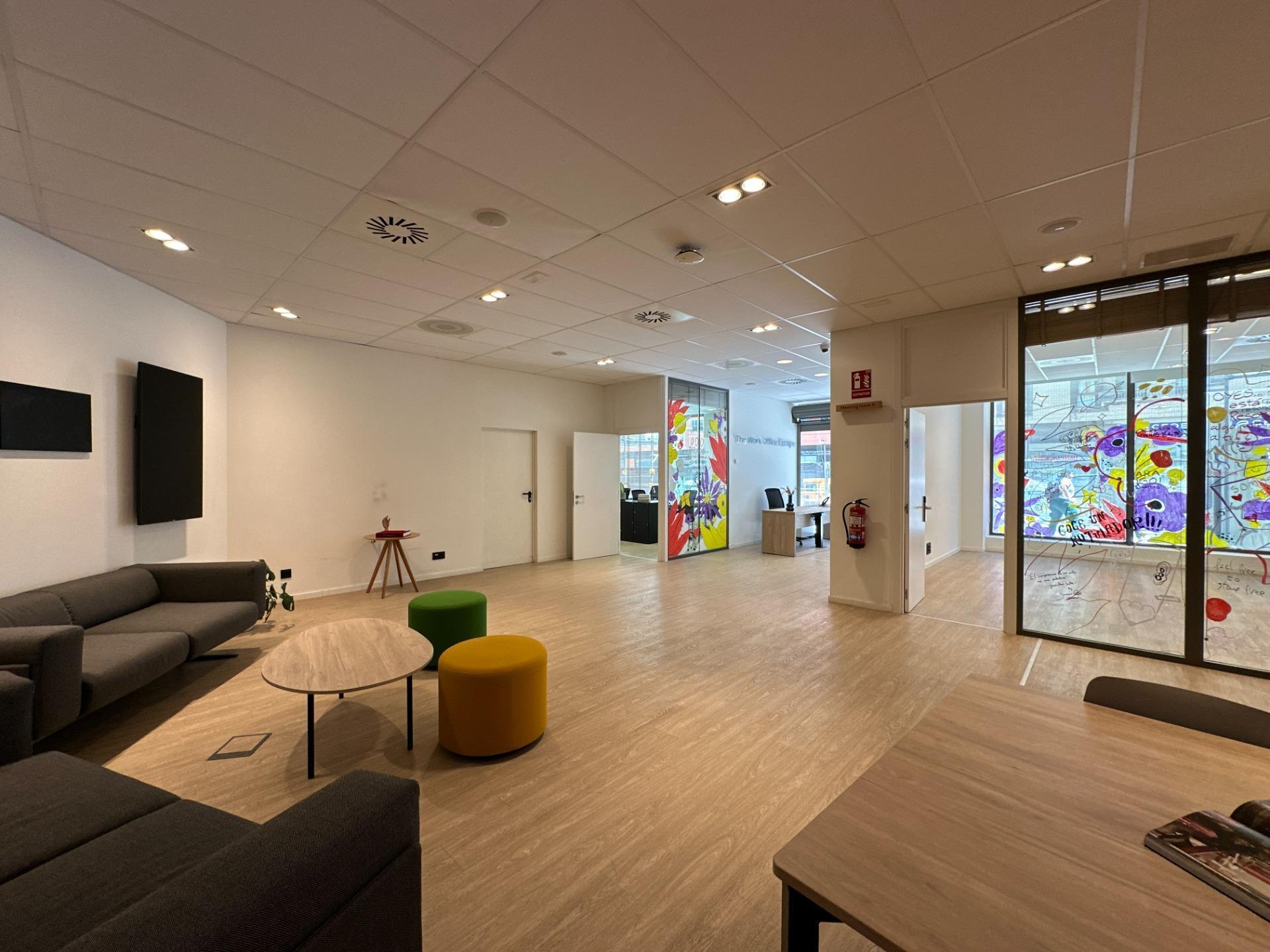 Commerce de détail dans Zaragoza, Zaragoza à louer Photo intérieure- Image 1 de 40