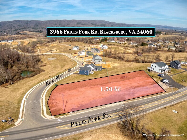 3966 Prices Fork Rd, Blacksburg, VA à vendre - Photo du bâtiment - Image 1 de 22