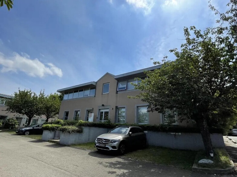 1-5 Rue Alfred De Vigny, Saint-Germain-en-Laye for lease - Building Photo - Image 2 of 9