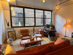 61 Greenpoint Ave, Brooklyn, NY for lease Interior Photo- Image 1 of 5
