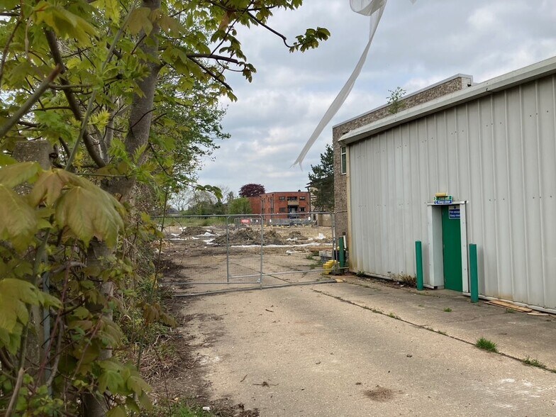 143 Histon Rd, Cambridge for sale - Building Photo - Image 1 of 5