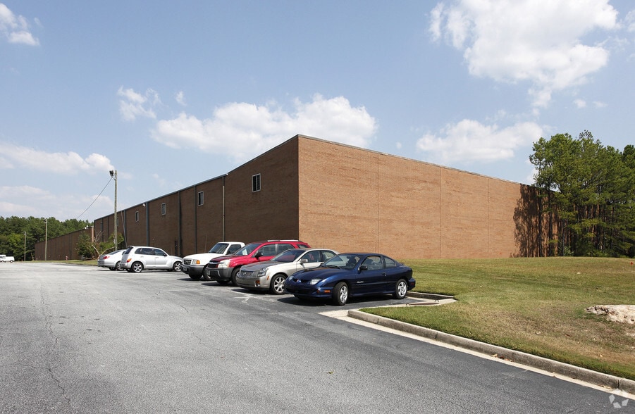 5305 Tulane Dr SW, Atlanta, GA for lease - Building Photo - Image 2 of 9