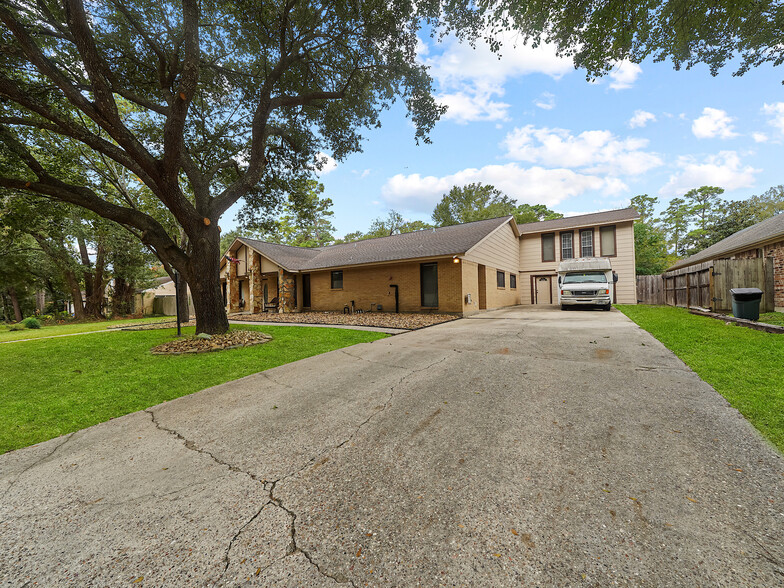 510 Enchanted Hollow Dr, Spring, TX for sale - Building Photo - Image 2 of 35