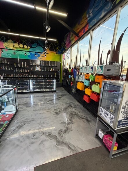 14750 Fort St, Southgate, MI à vendre - Photo intérieure - Image 3 de 11