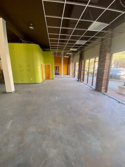 900-912 Central Ave, Saint Petersburg, FL for lease - Building Photo - Image 3 of 10