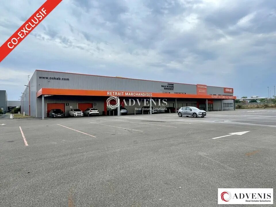 Flex in Gradignan for lease Building Photo- Image 1 of 10