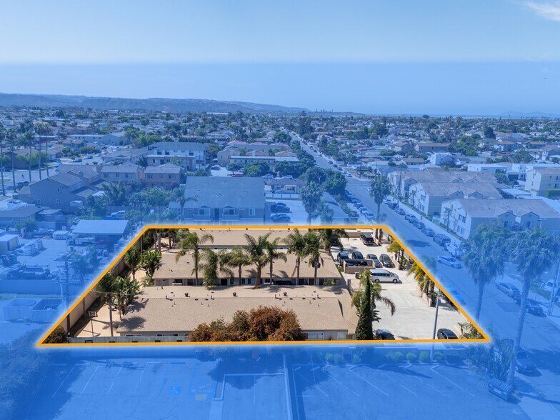 739-747 Florida Street, Imperial Beach, CA à vendre - Photo du bâtiment - Image 3 de 24