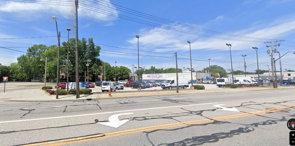 15310 Lorain Ave, Cleveland, OH for sale - Building Photo - Image 3 of 3