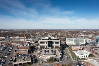 3805 Edwards Rd, Cincinnati, OH - Aerial map view