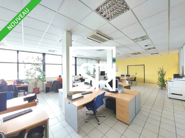 Office in Aubière for sale - Interior Photo - Image 3 of 10