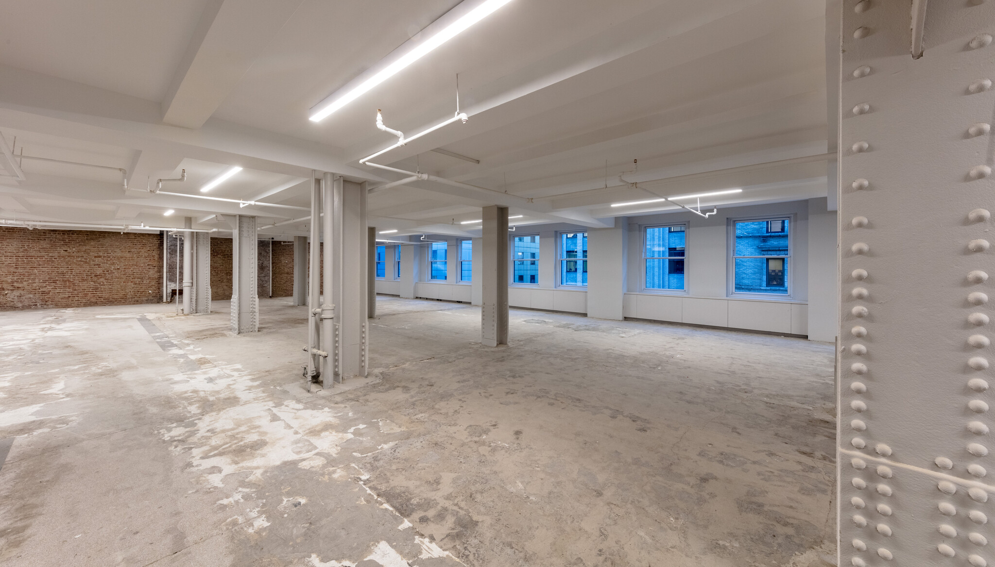 551 Fifth Ave, New York, NY for lease Interior Photo- Image 1 of 15