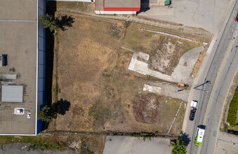184-196 Warren Av E, Penticton, BC - Aerial map view - Image1