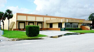 Plus de détails pour 13290 NW 45th Ave, Opa-locka, FL - Industriel à louer