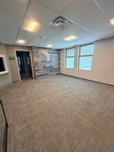 4262 Old William Penn Hwy, Murrysville, PA à louer Photo intérieure- Image 2 de 6