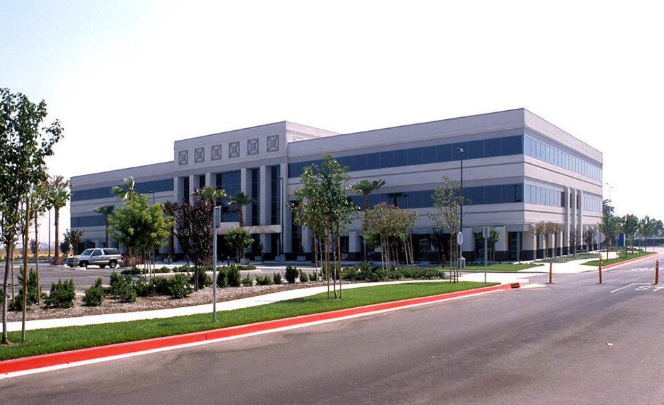 4141 Inland Empire Blvd, Ontario, CA à louer - Autre - Image 3 de 13